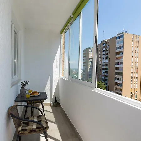 Lory's Place بولا