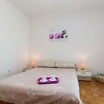 Apartment Lory's Place
